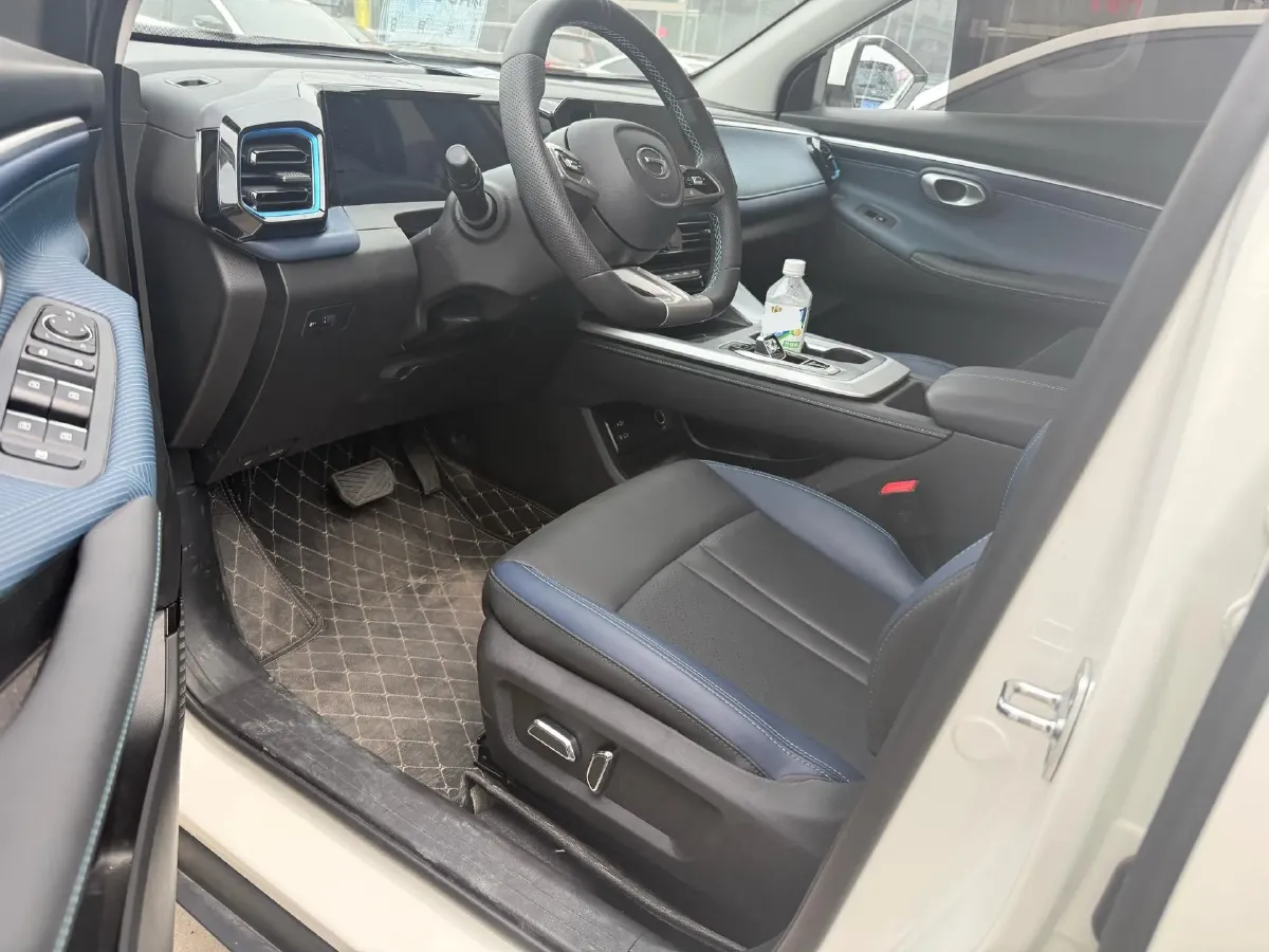 2025 GAC Trumpchi GS3 1.5T 177HP L4 7DCT,autocango,china used car exporter,china ev exporter,chinese used car exporter,chinese used ev exporter