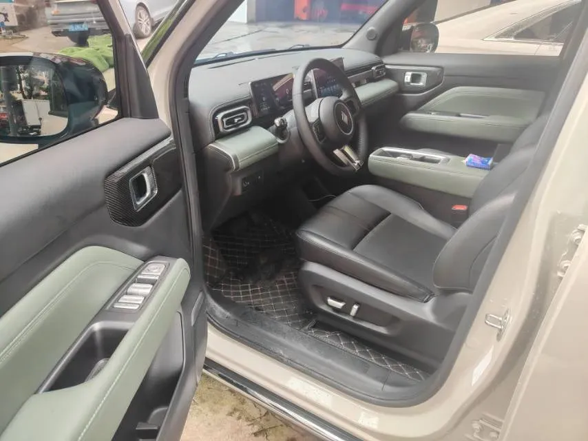 2025 BaoJun YepPlus BEV 41.9KWH,autocango,china used car exporter,china ev exporter,chinese used car exporter,chinese used ev exporter