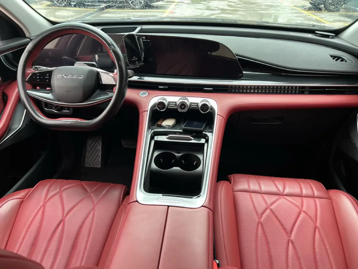 2023 Exceed RX 2.0T 261HP L4 7DCT,autocango,china used car exporter,china ev exporter,chinese used car exporter,chinese used ev exporter