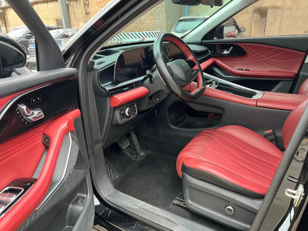 2023 Exceed RX 2.0T 261HP L4 7DCT,autocango,china used car exporter,china ev exporter,chinese used car exporter,chinese used ev exporter