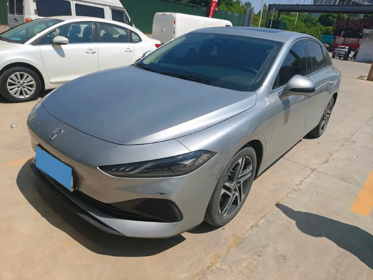 2023 Roewe D7 1.5L 112HP L4 1DHT PHEV 21.4KWH,autocango,china used car exporter,china ev exporter,chinese used car exporter,chinese used ev exporter