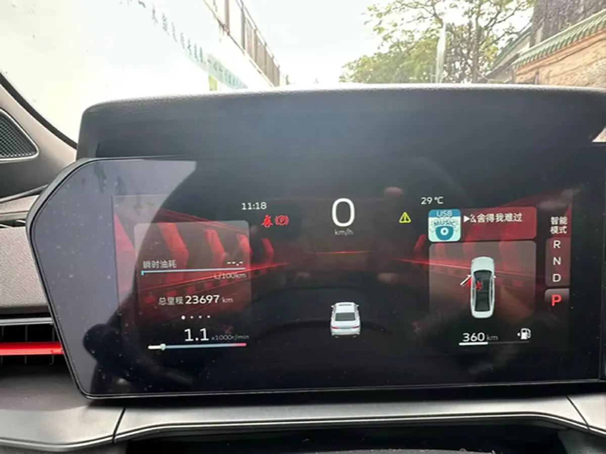 2022 Geely Binray 1.5T 181HP L4 7DCT,autocango,china used car exporter,china ev exporter,chinese used car exporter,chinese used ev exporter