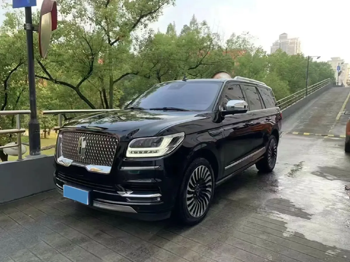 2020 Lincoln Navigator 3.5T 388HP V6 10AT,autocango,china used car exporter,china ev exporter,chinese used car exporter,chinese used ev exporter