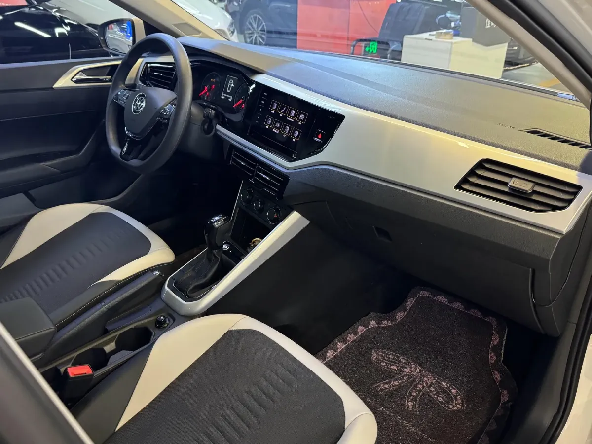 2021 Haval H6 1.5T 169HP L4 7DCT,autocango,china used car exporter,china ev exporter,chinese used car exporter,chinese used ev exporter
