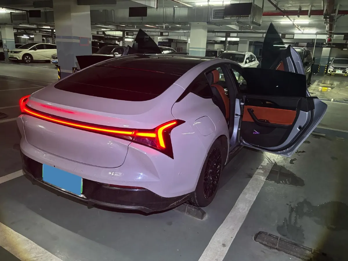 2022 Neta S BEV 91KWH,autocango,china used car exporter,china ev exporter,chinese used car exporter,chinese used ev exporter