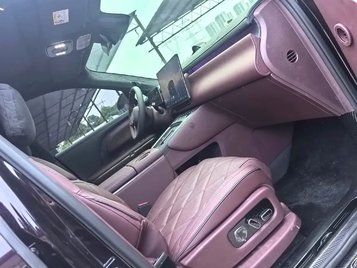 2026 Voyah 9L 1.5T 150HP L4 PHEV,autocango,china used car exporter,china ev exporter,chinese used car exporter,chinese used ev exporter