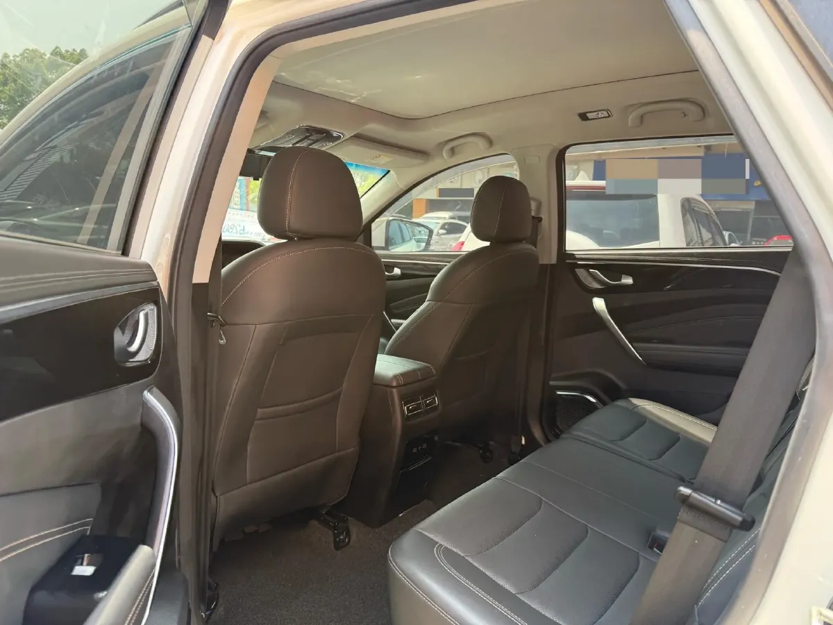 2020 Jetour X90 1.5T 156HP L4 6MT,autocango,china used car exporter,china ev exporter,chinese used car exporter,chinese used ev exporter