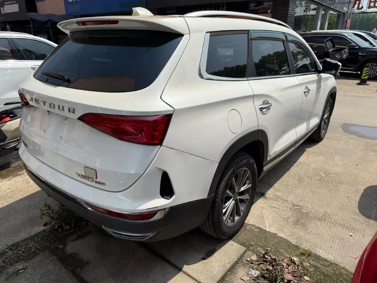 2020 Jetour X90 1.5T 156HP L4 6MT,autocango,china used car exporter,china ev exporter,chinese used car exporter,chinese used ev exporter