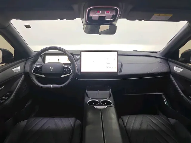 2024 Deepal SL03 1.5L 95HP L4 REEV 18.99KWH,autocango,china used car exporter,china ev exporter,chinese used car exporter,chinese used ev exporter
