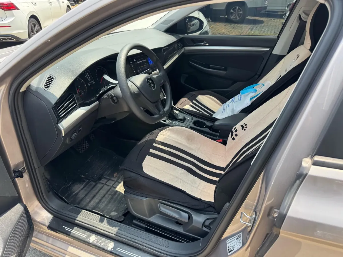 2021 Volkswagen Bora 1.5L 113HP L4 6AT,autocango,china used car exporter,china ev exporter,chinese used car exporter,chinese used ev exporter