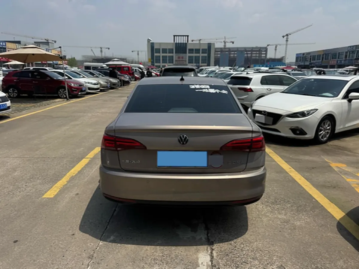 2021 Volkswagen Bora 1.5L 113HP L4 6AT,autocango,china used car exporter,china ev exporter,chinese used car exporter,chinese used ev exporter