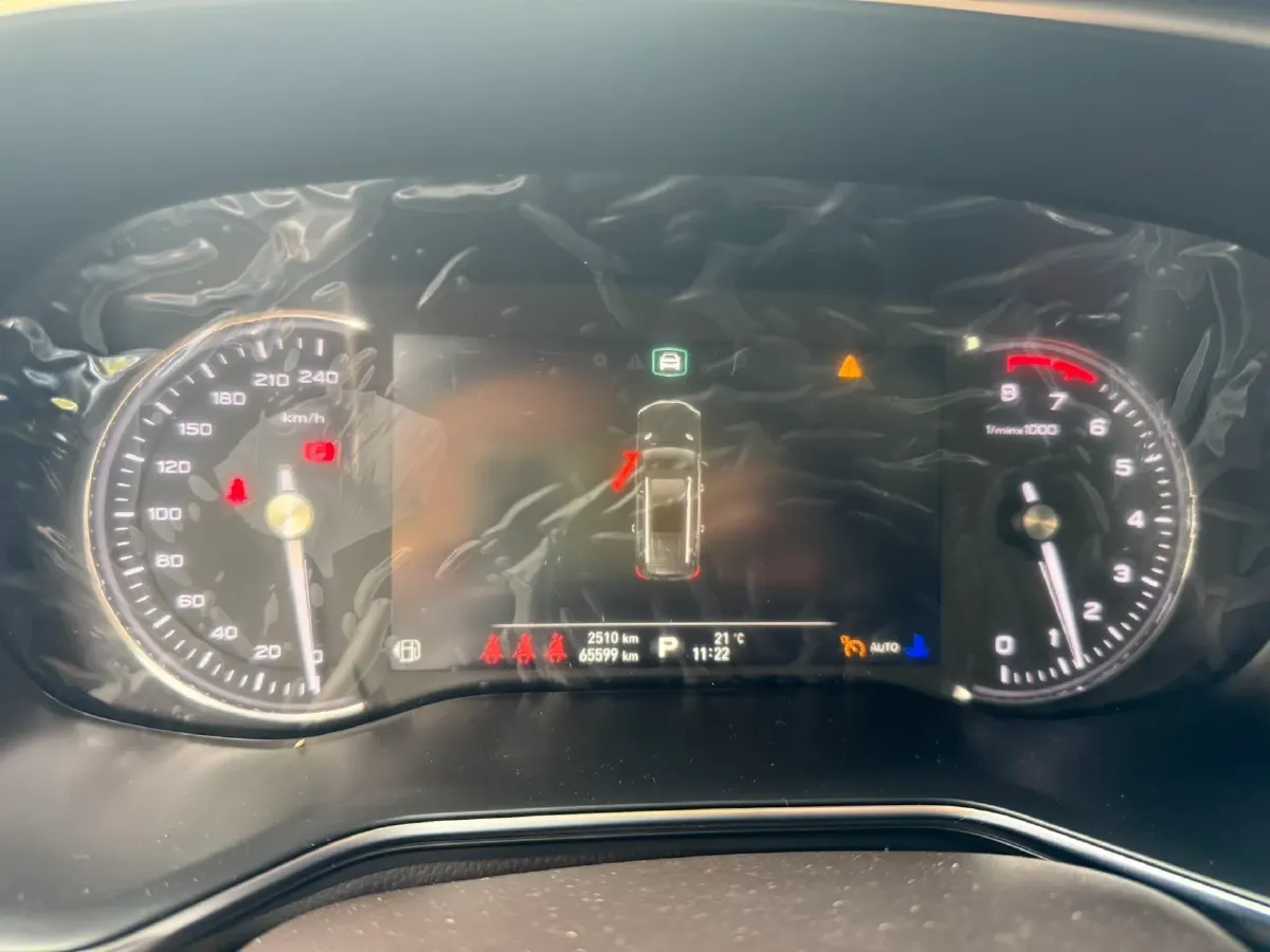 2019 Roewe RX8 2.0T 222HP L4 6AT,autocango,china used car exporter,china ev exporter,chinese used car exporter,chinese used ev exporter