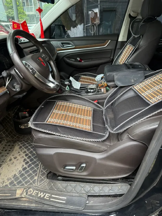 2019 Roewe RX8 2.0T 222HP L4 6AT,autocango,china used car exporter,china ev exporter,chinese used car exporter,chinese used ev exporter