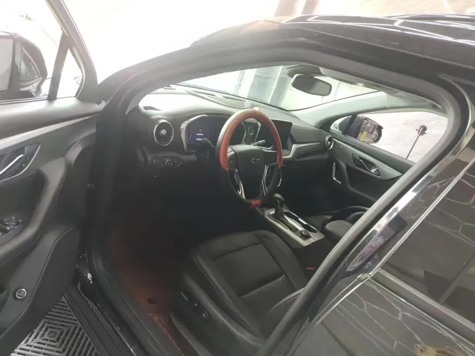 2021 BMW 3 Series 2.0T 156HP L4 8AT,autocango,china used car exporter,china ev exporter,chinese used car exporter,chinese used ev exporter