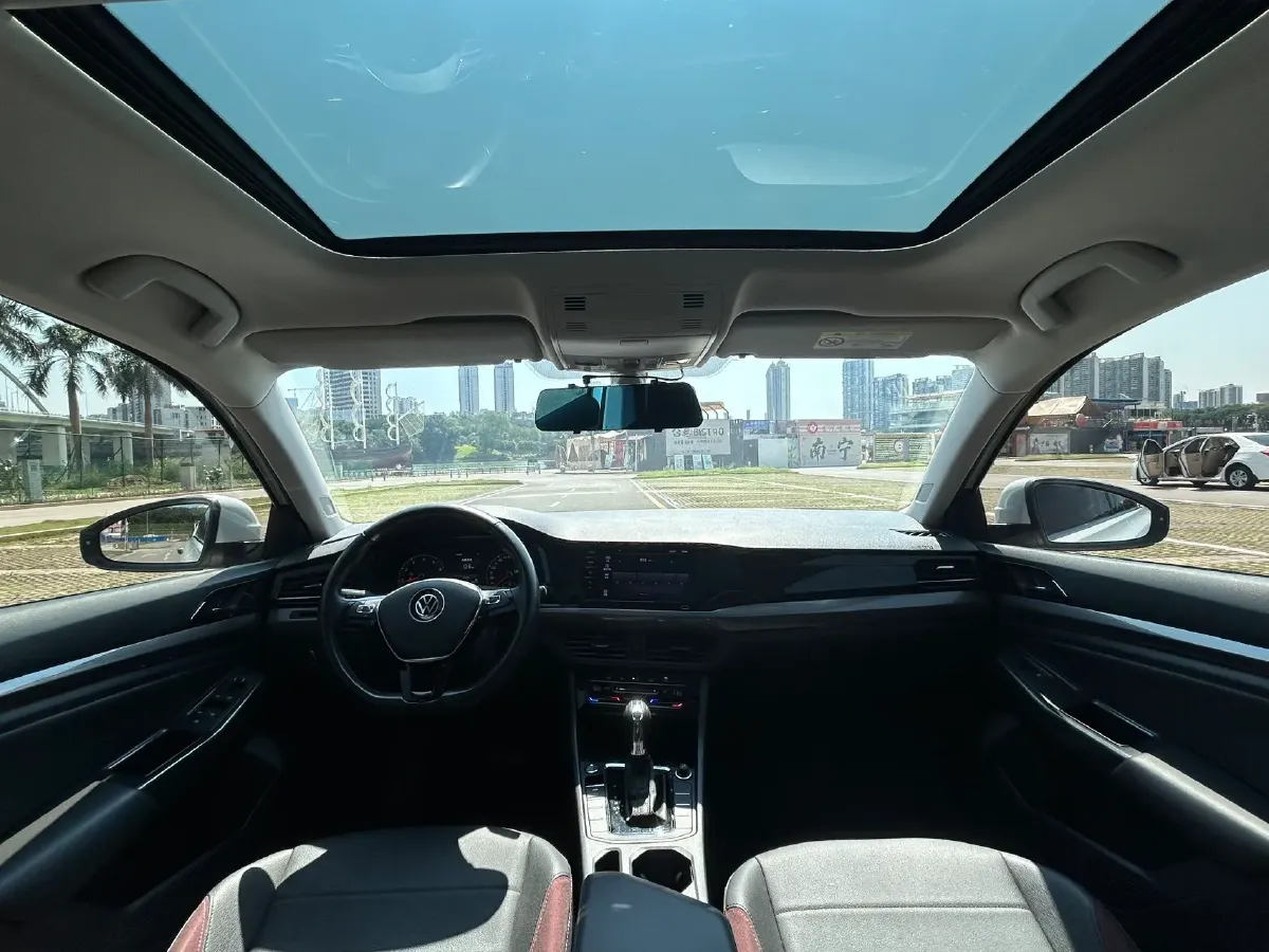 2021 Volkswagen Bora 1.5L 113HP L4 6AT,autocango,china used car exporter,china ev exporter,chinese used car exporter,chinese used ev exporter