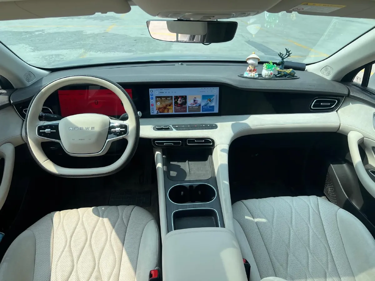 2023 Roewe D7 1.5L 112HP L4 1DHT PHEV 21.4KWH,autocango,china used car exporter,china ev exporter,chinese used car exporter,chinese used ev exporter