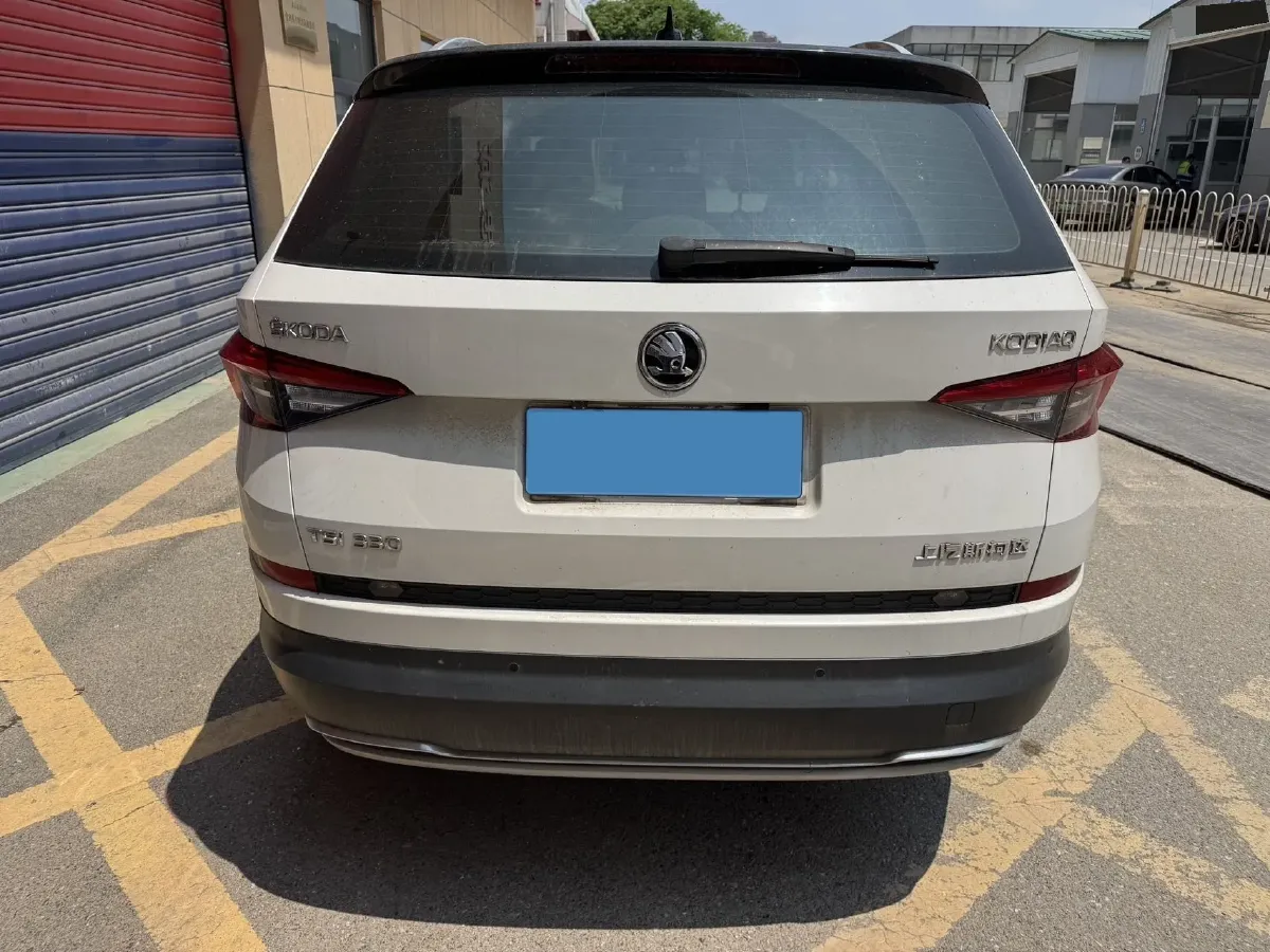2018 Skoda Kodiak 2.0T 186HP L4 7DCT,autocango,china used car exporter,china ev exporter,chinese used car exporter,chinese used ev exporter