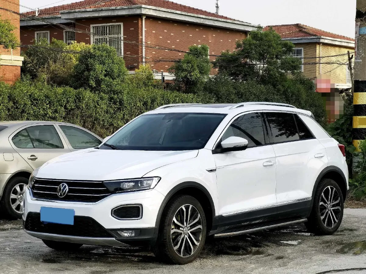 2019 Volkswagen T-Roc 1.4T 150HP L4 7DCT,autocango,china used car exporter,china ev exporter,chinese used car exporter,chinese used ev exporter