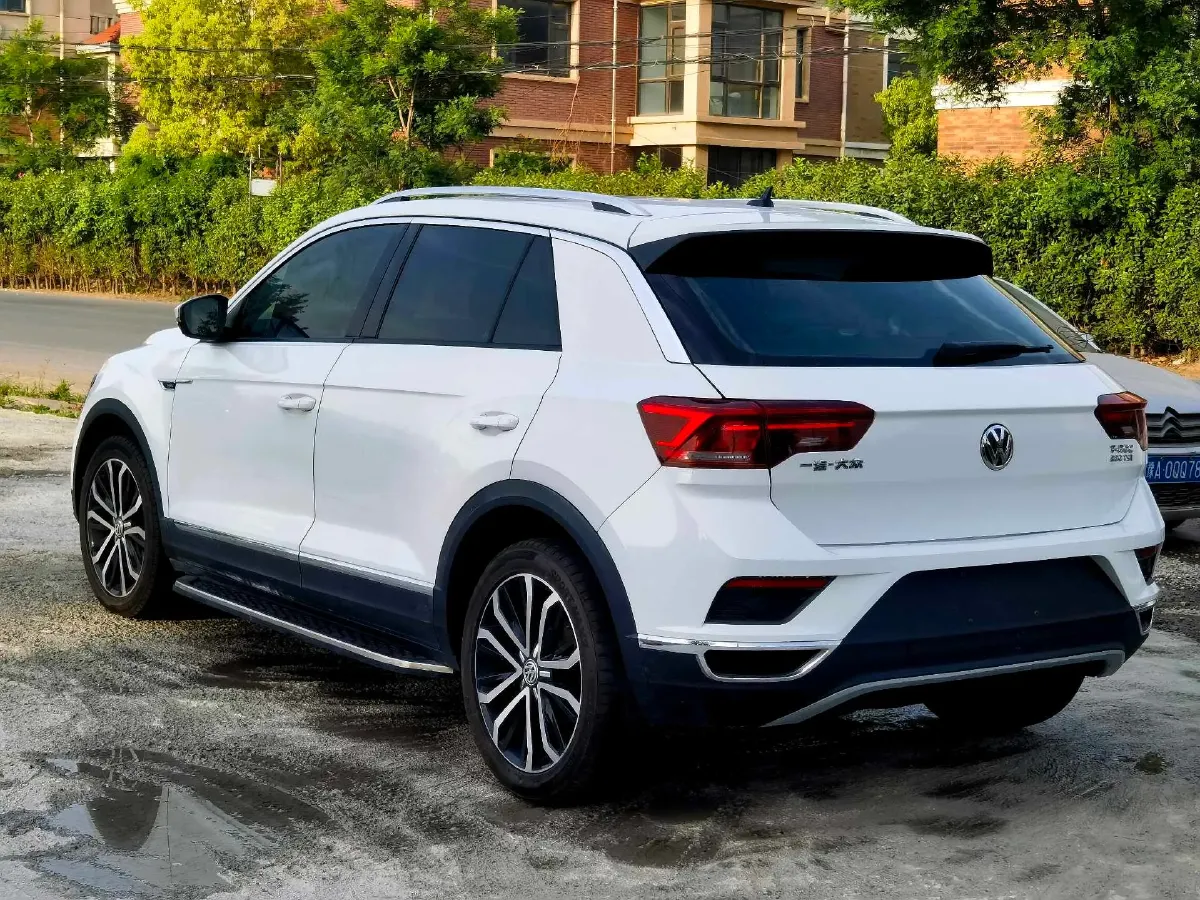 2019 Volkswagen T-Roc 1.4T 150HP L4 7DCT,autocango,china used car exporter,china ev exporter,chinese used car exporter,chinese used ev exporter