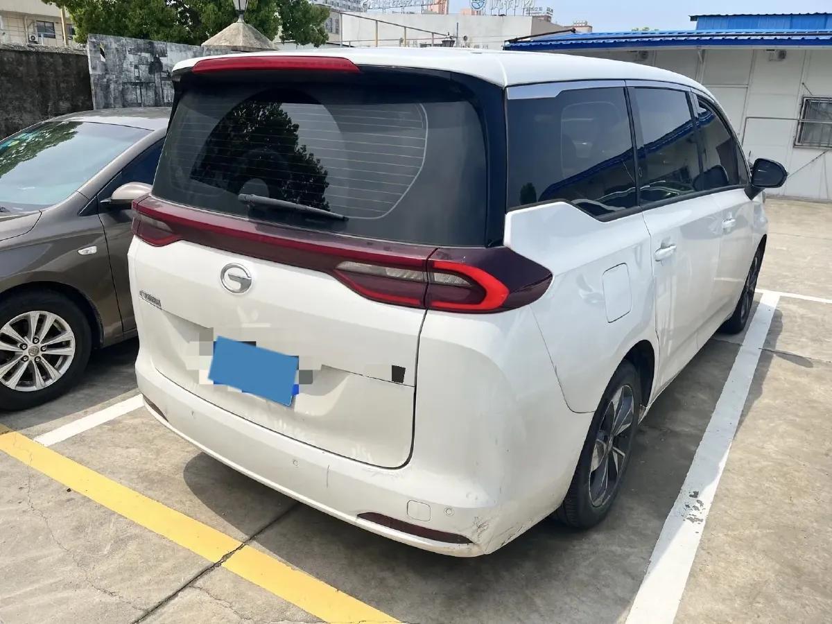 2021 GAC Trumpchi M6 1.5T 169HP L4 7DCT,autocango,china used car exporter,china ev exporter,chinese used car exporter,chinese used ev exporter