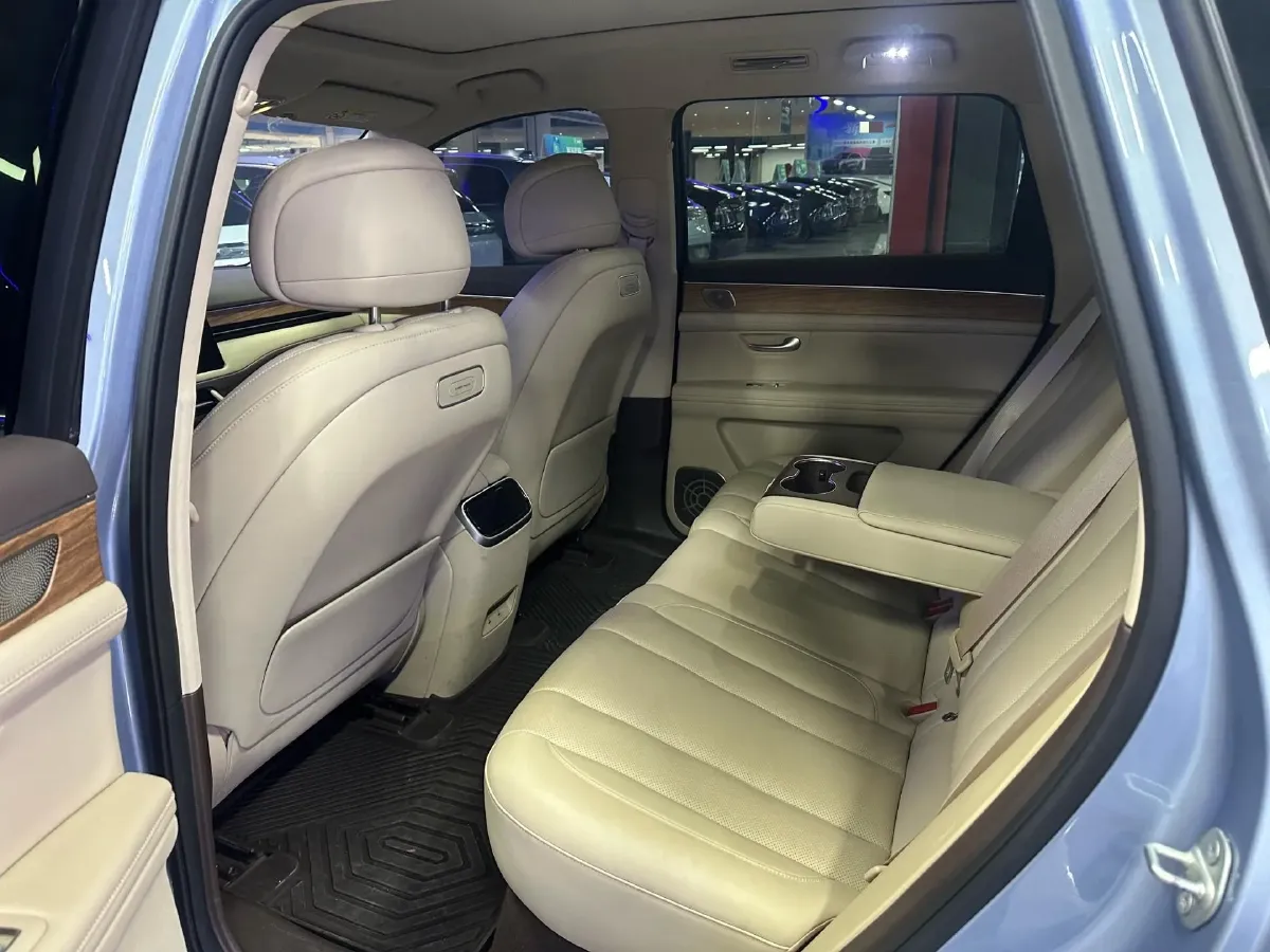 2024 AITO AITO M7 1.5T 152HP L4 REEV 38.5KWH,autocango,china used car exporter,china ev exporter,chinese used car exporter,chinese used ev exporter