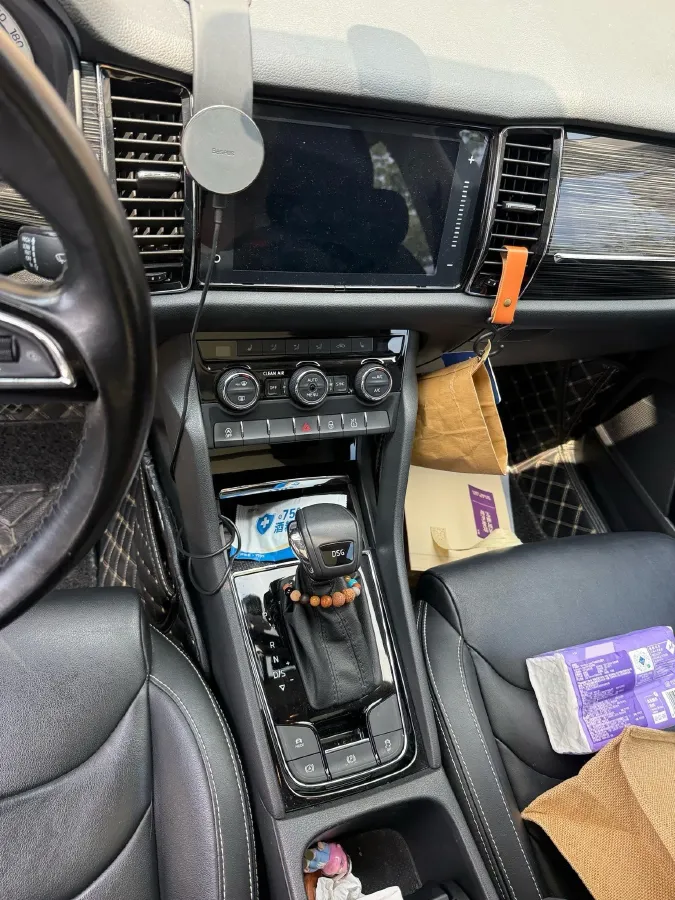 2018 Skoda Kodiak 2.0T 186HP L4 7DCT,autocango,china used car exporter,china ev exporter,chinese used car exporter,chinese used ev exporter