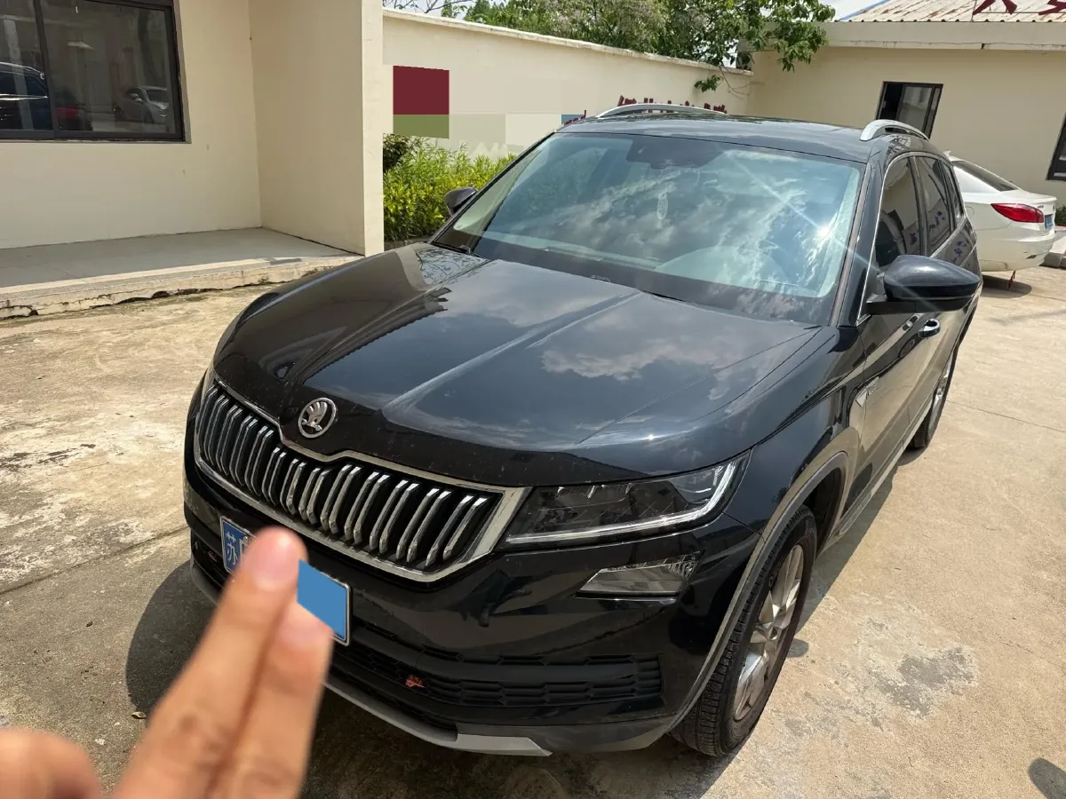 2018 Skoda Kodiak 2.0T 186HP L4 7DCT,autocango,china used car exporter,china ev exporter,chinese used car exporter,chinese used ev exporter