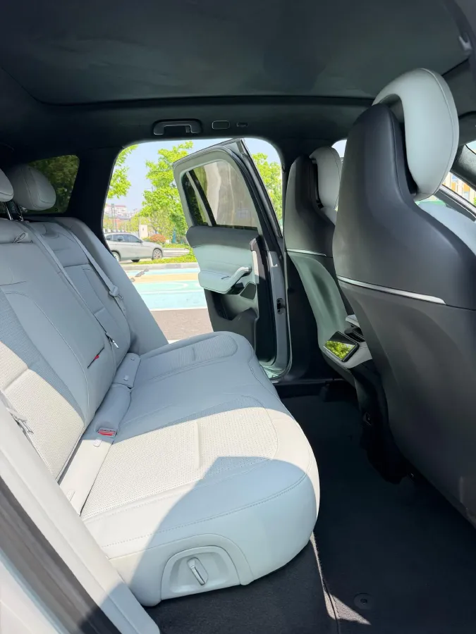 2024 NIO ES6 BEV 75KWH,autocango,china used car exporter,china ev exporter,chinese used car exporter,chinese used ev exporter