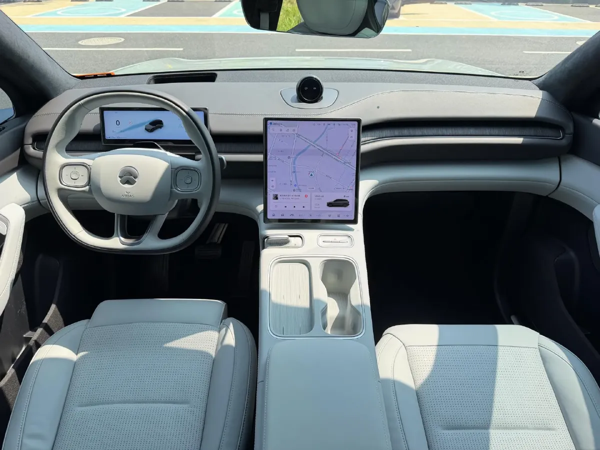 2024 NIO ES6 BEV 75KWH,autocango,china used car exporter,china ev exporter,chinese used car exporter,chinese used ev exporter