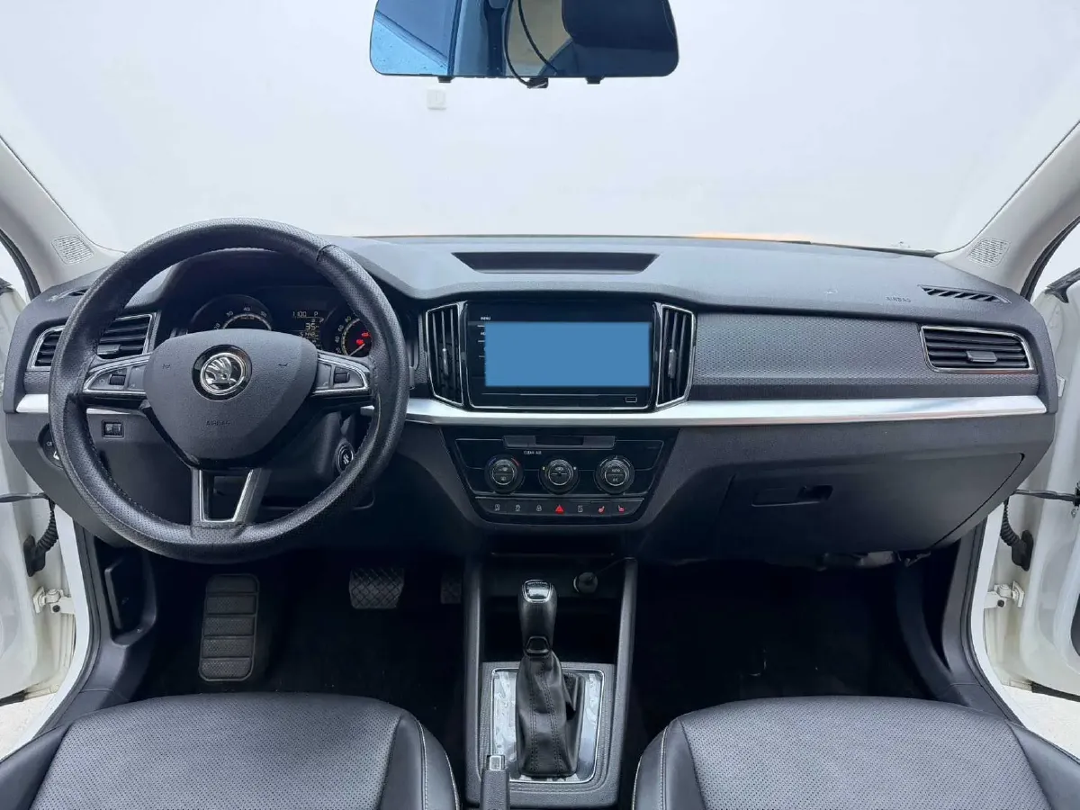 2022 Skoda Kamiq 1.5L 112HP L4 6AT,autocango,china used car exporter,china ev exporter,chinese used car exporter,chinese used ev exporter