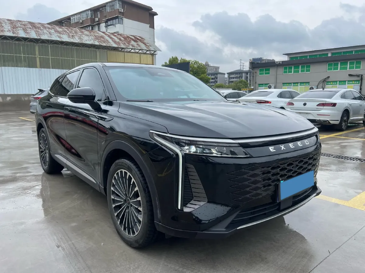 2023 Exceed RX 2.0T 261HP L4 7DCT,autocango,china used car exporter,china ev exporter,chinese used car exporter,chinese used ev exporter