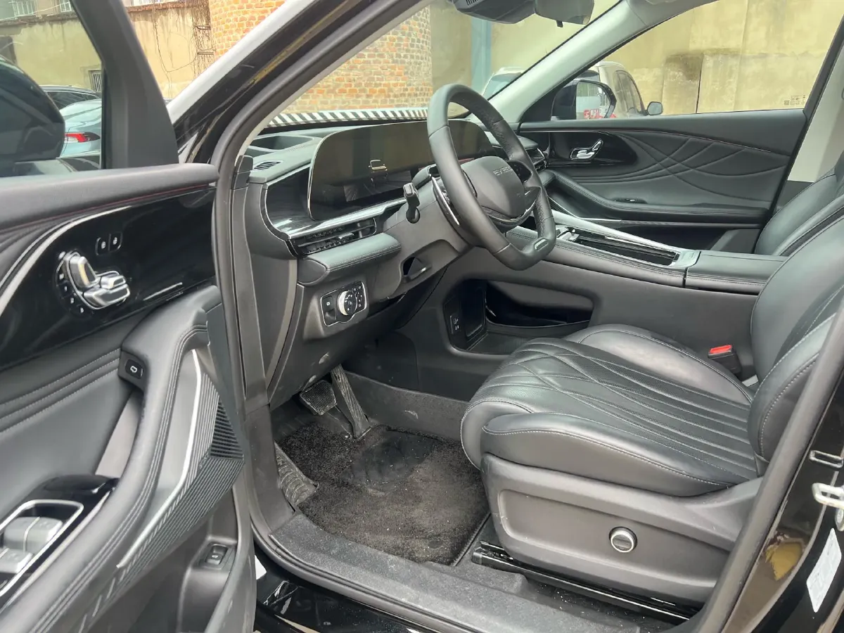 2023 Exceed RX 2.0T 261HP L4 7DCT,autocango,china used car exporter,china ev exporter,chinese used car exporter,chinese used ev exporter