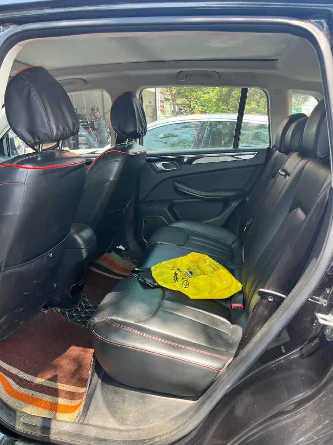 2017 Volkswagen Santana 1.6L 110HP L4 6AT,autocango,china used car exporter,china ev exporter,chinese used car exporter,chinese used ev exporter