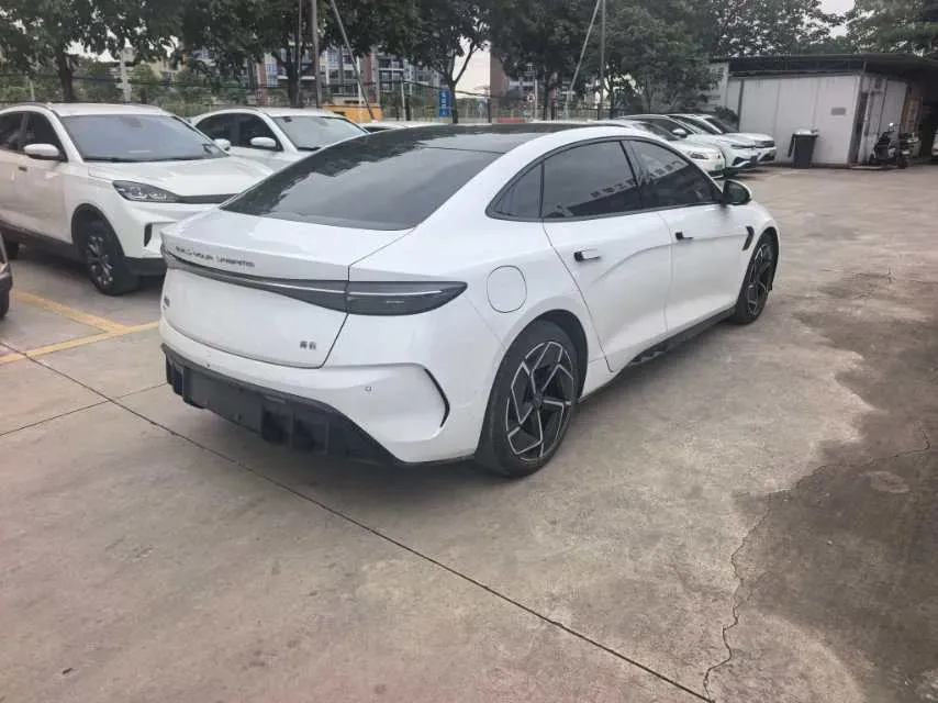2023 BYD Seal BEV 82.5KWH,autocango,china used car exporter,china ev exporter,chinese used car exporter,chinese used ev exporter