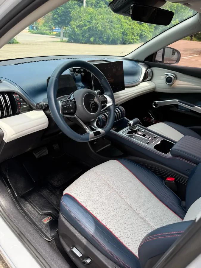 2022 Roewe RX5 MAX 1.5T 181HP L4 6AT,autocango,china used car exporter,china ev exporter,chinese used car exporter,chinese used ev exporter