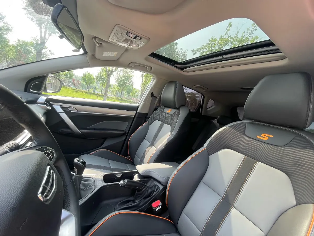 2023 Geely Coolray 1.4T 141HP L4 6MT,autocango,china used car exporter,china ev exporter,chinese used car exporter,chinese used ev exporter