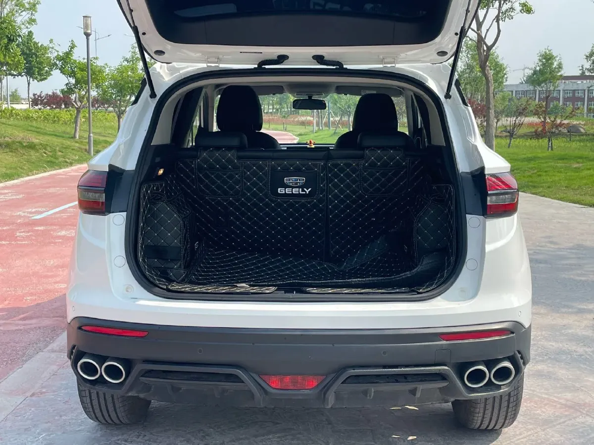 2023 Geely Coolray 1.4T 141HP L4 6MT,autocango,china used car exporter,china ev exporter,chinese used car exporter,chinese used ev exporter