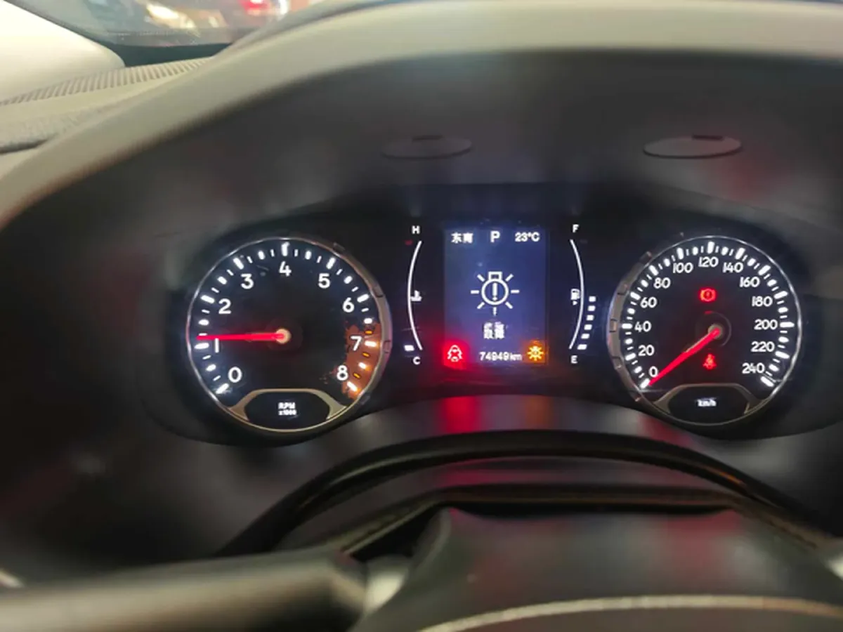 2018 BaoJun 360 1.5L 112HP L4 6MT,autocango,china used car exporter,china ev exporter,chinese used car exporter,chinese used ev exporter