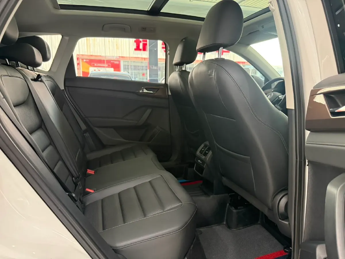 2022 Volkswagen Tharu 1.4T 150HP L4 7DCT,autocango,china used car exporter,china ev exporter,chinese used car exporter,chinese used ev exporter