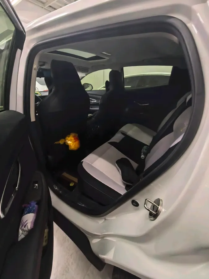 2021 ChangAn UNI-T 1.5T 180HP L4 7DCT,autocango,china used car exporter,china ev exporter,chinese used car exporter,chinese used ev exporter
