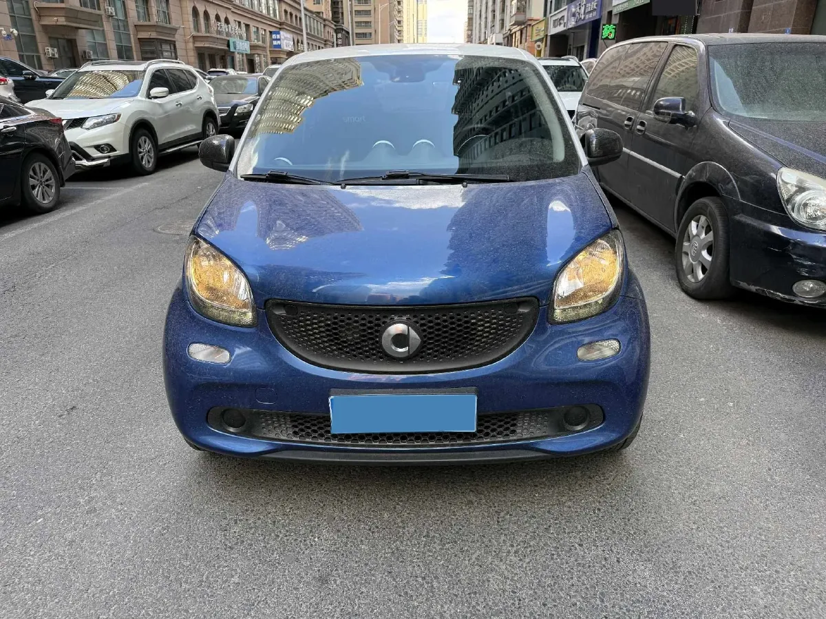 2016 Smart smart forfour 1.0L 71HP L3 6DCT,autocango,china used car exporter,china ev exporter,chinese used car exporter,chinese used ev exporter