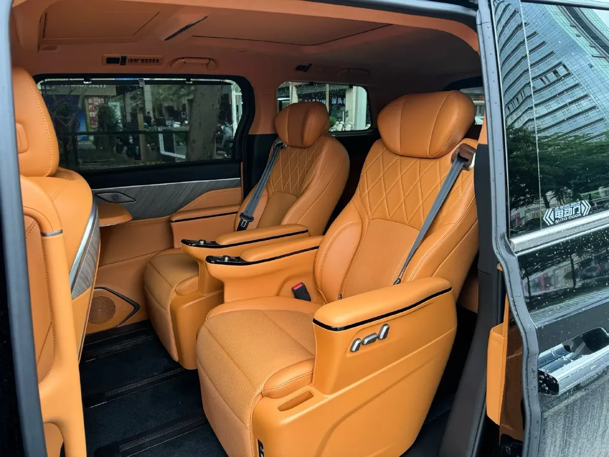 2025 WEY HighMountain 1.5T 170HP L4 4DHT PHEV,autocango,china used car exporter,china ev exporter,chinese used car exporter,chinese used ev exporter