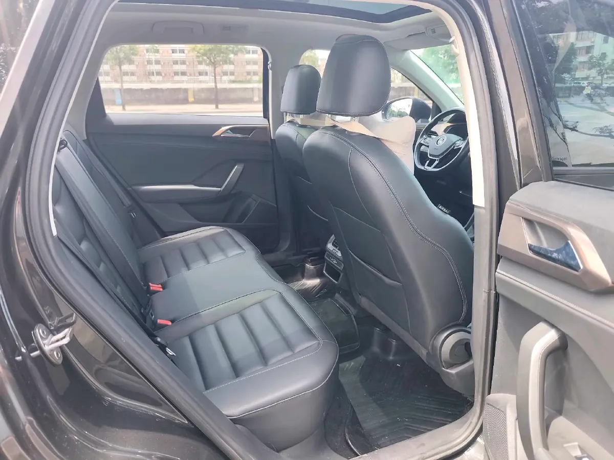 2021 Volkswagen Tharu 1.4T 150HP L4 7DCT,autocango,china used car exporter,china ev exporter,chinese used car exporter,chinese used ev exporter