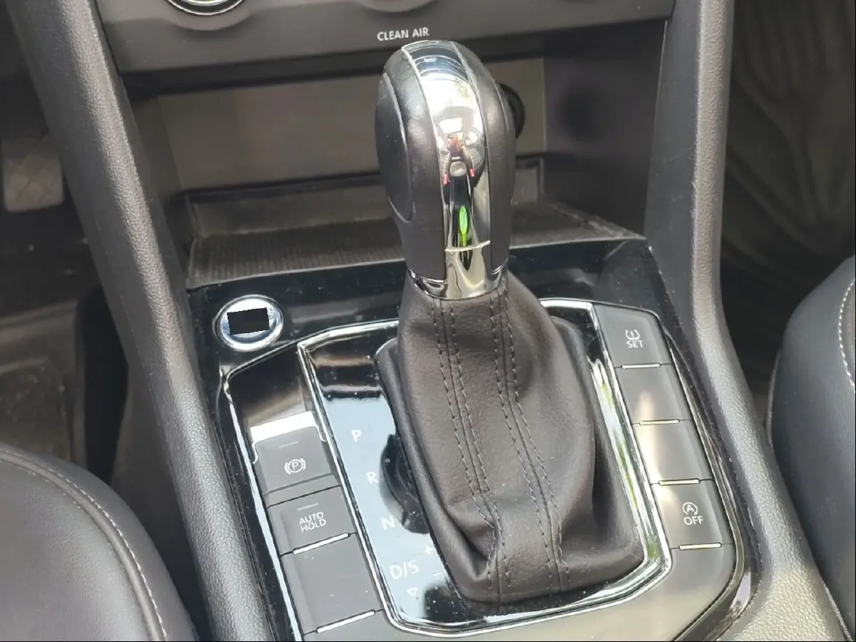 2021 Volkswagen Tharu 1.4T 150HP L4 7DCT,autocango,china used car exporter,china ev exporter,chinese used car exporter,chinese used ev exporter