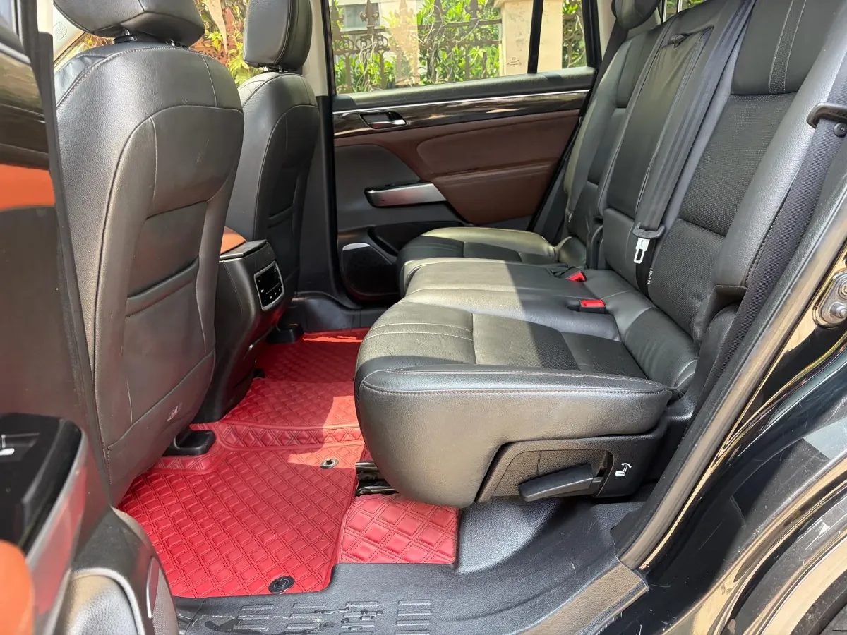 2017 GAC Trumpchi GS8 2.0T 201HP L4 6AT,autocango,china used car exporter,china ev exporter,chinese used car exporter,chinese used ev exporter