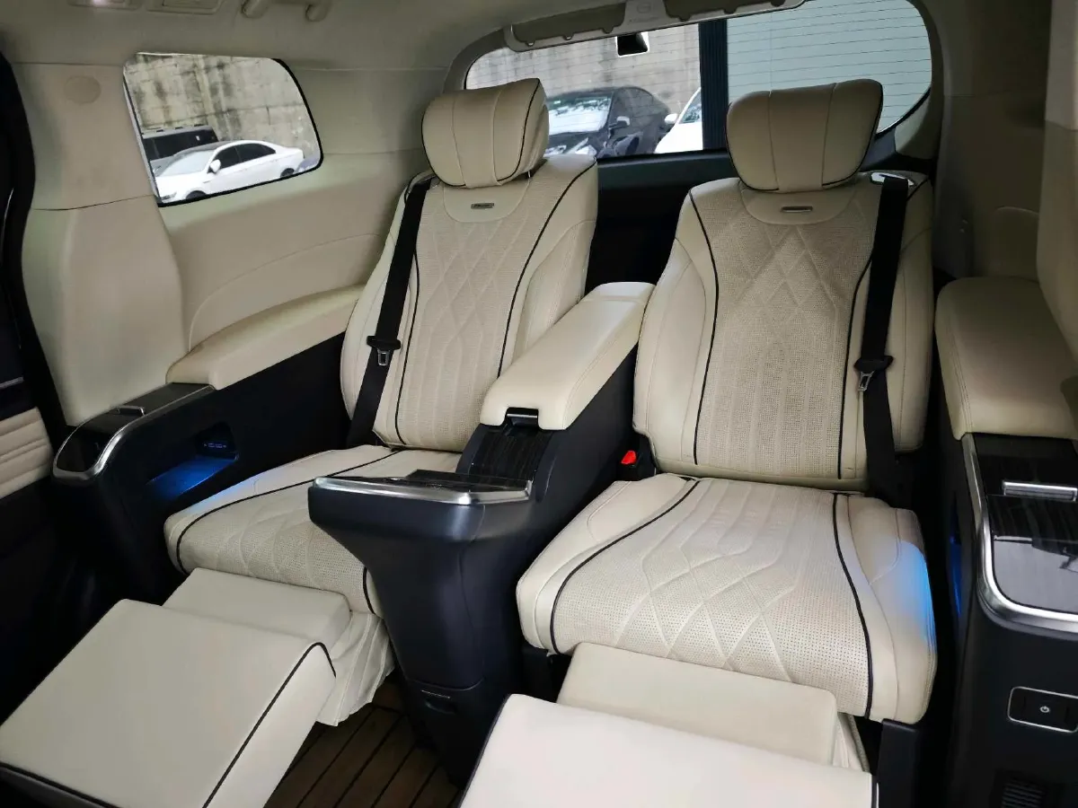 2021 GAC Trumpchi M8 2.0T 252HP L4 8AT,autocango,china used car exporter,china ev exporter,chinese used car exporter,chinese used ev exporter