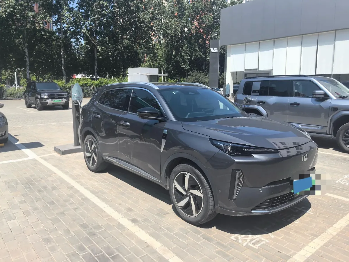 2024 ChangAn QiYuan Q05 Classic 1.5L 110HP L4 E-CVT PHEV 18.4KWH,autocango,china used car exporter,china ev exporter,chinese used car exporter,chinese used ev exporter