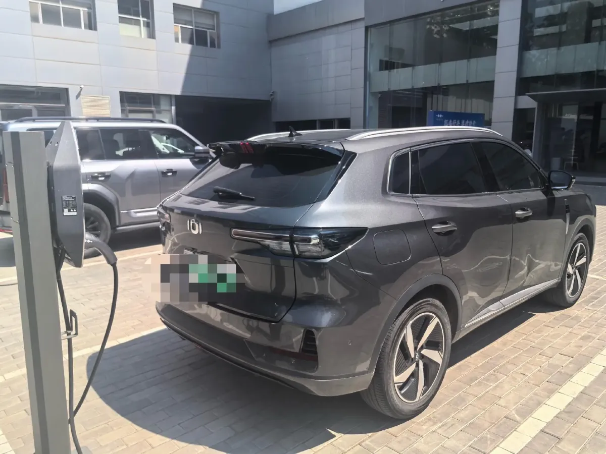 2024 ChangAn QiYuan Q05 Classic 1.5L 110HP L4 E-CVT PHEV 18.4KWH,autocango,china used car exporter,china ev exporter,chinese used car exporter,chinese used ev exporter