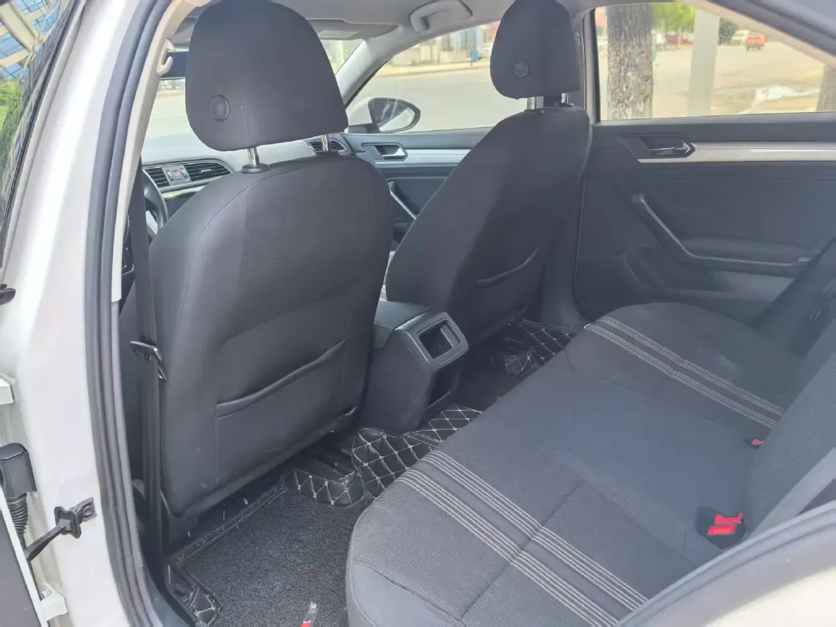 2018 Volkswagen Lamando 1.4T 131HP L4 7DCT,autocango,china used car exporter,china ev exporter,chinese used car exporter,chinese used ev exporter