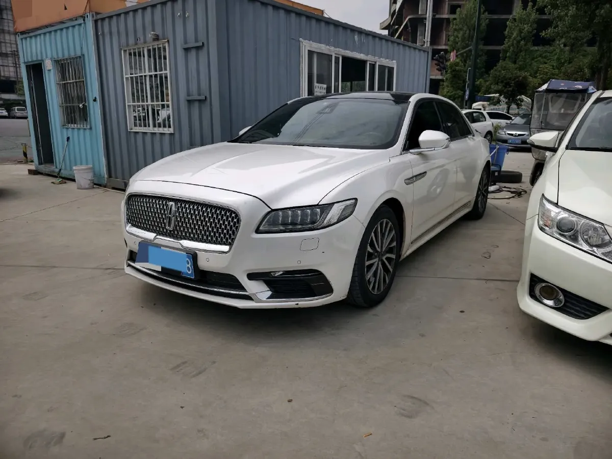 2017 Lincoln Continental 2.0T 261HP L4 6AT,autocango,china used car exporter,china ev exporter,chinese used car exporter,chinese used ev exporter